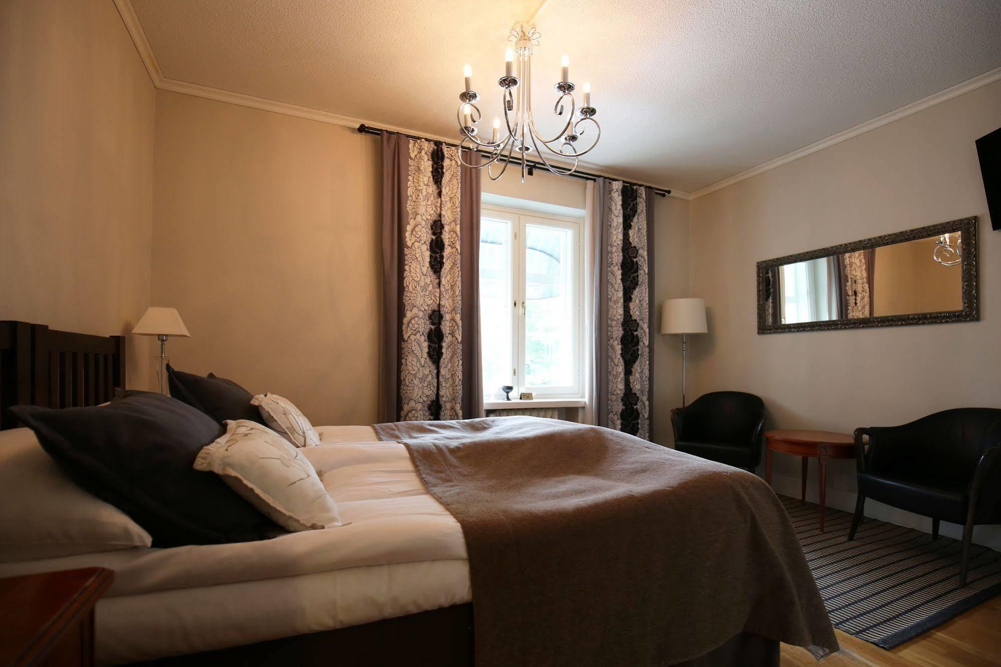 Boutique Hotel Yoepuu Jyvaskyla Bagian luar foto